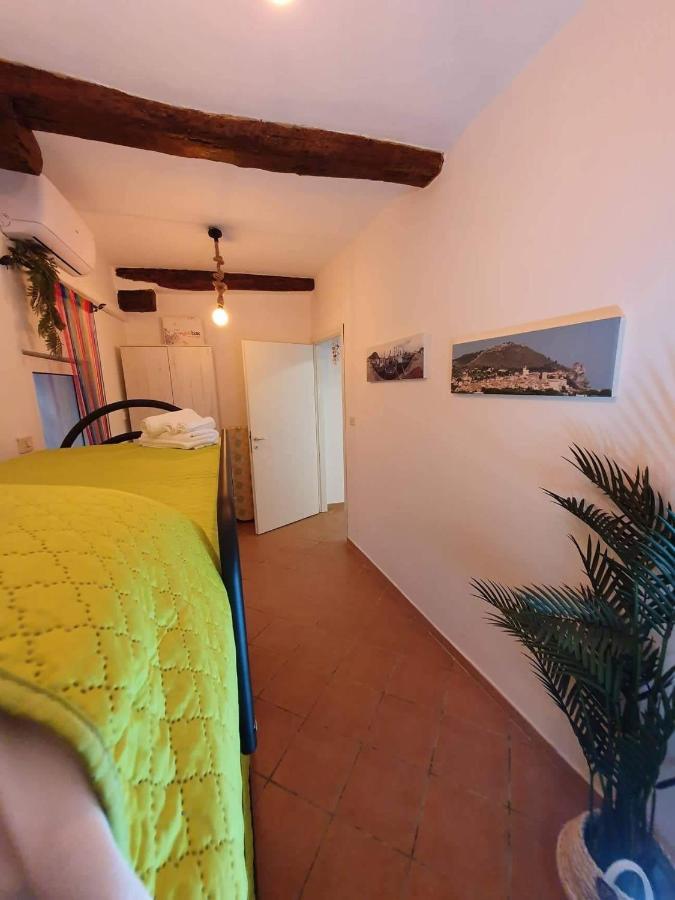 Casa Domitilla Vista Mare - Spiagge, Storia & Relax Wifi - Netflix 테라치나 외부 사진